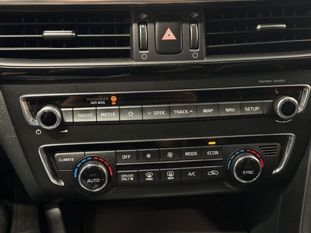 Kia Optima 2019 Musta