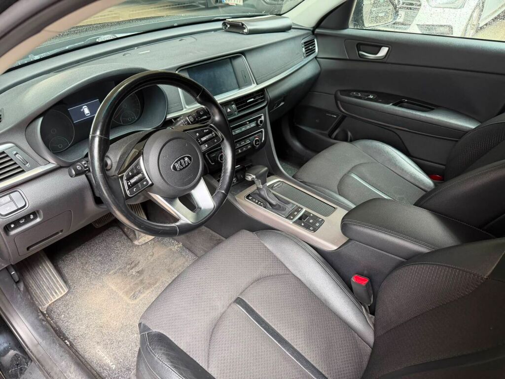 Kia Optima 2019 Musta