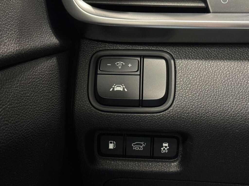 Kia Optima 2019 Musta