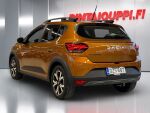 Dacia Sandero Stepway 2023 Oranssi