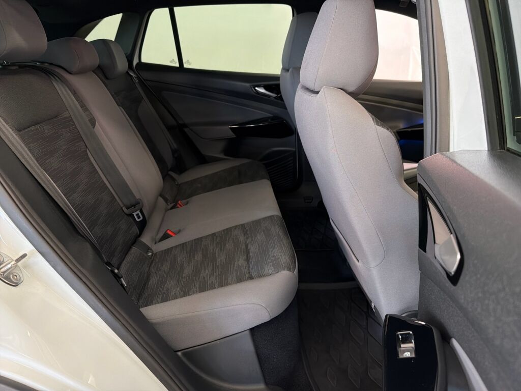 Volkswagen ID.4 2023 Valkoinen