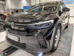 Volkswagen ID.4 2023 Musta