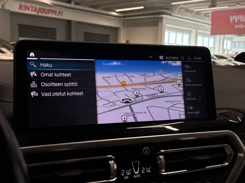 BMW iX3 2024 Musta