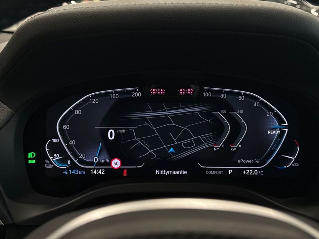 BMW iX3 2024 Musta