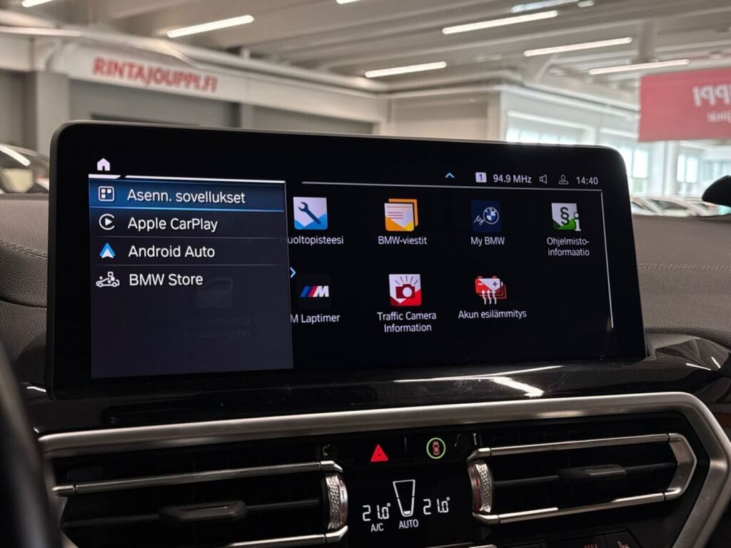 BMW iX3 2024 Musta