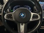 BMW iX3 2024 Musta