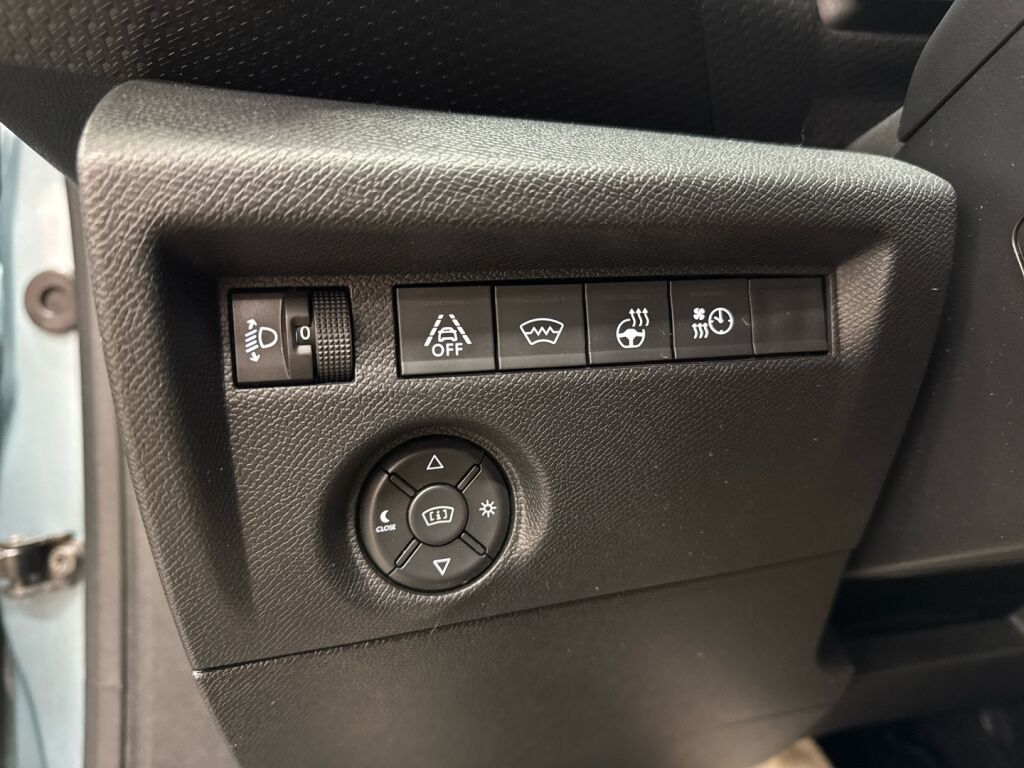 Citroen C4 2021 Sininen