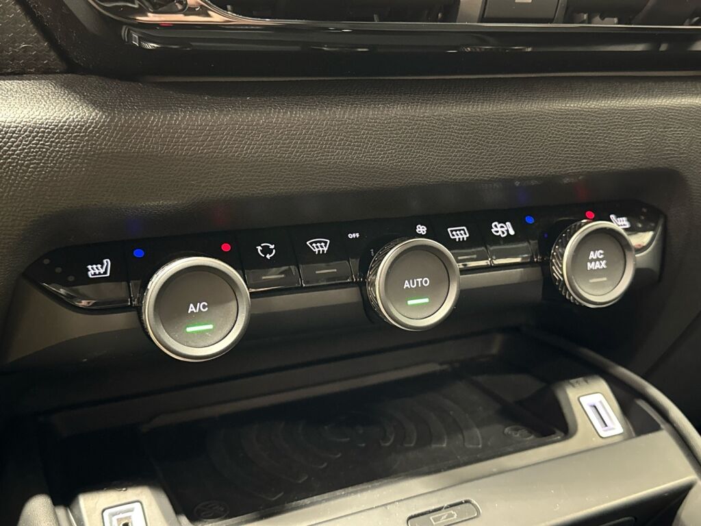 Citroen C4 2021 Sininen