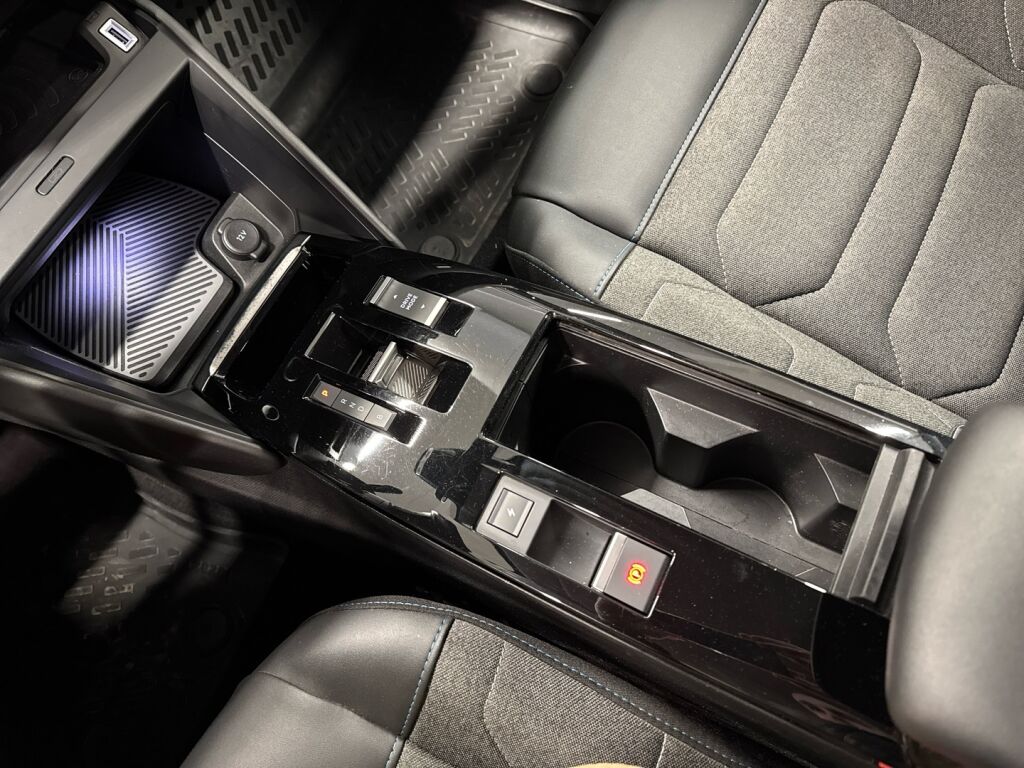 Citroen C4 2021 Sininen