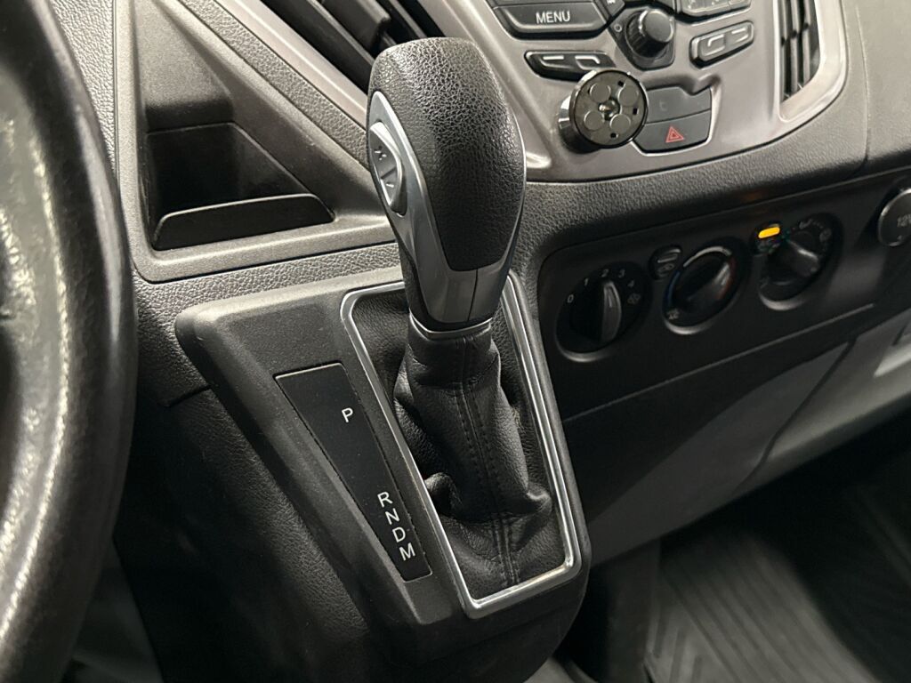 Ford Transit Custom 2017 Valkoinen