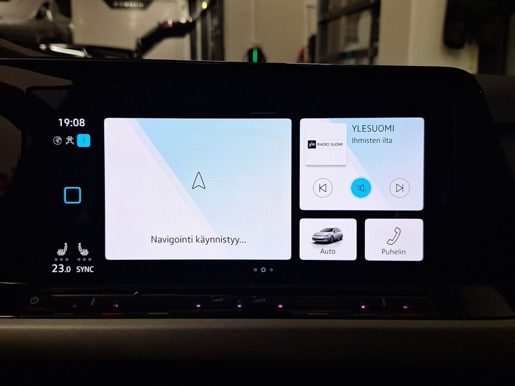 Volkswagen Golf 2023 Harmaa