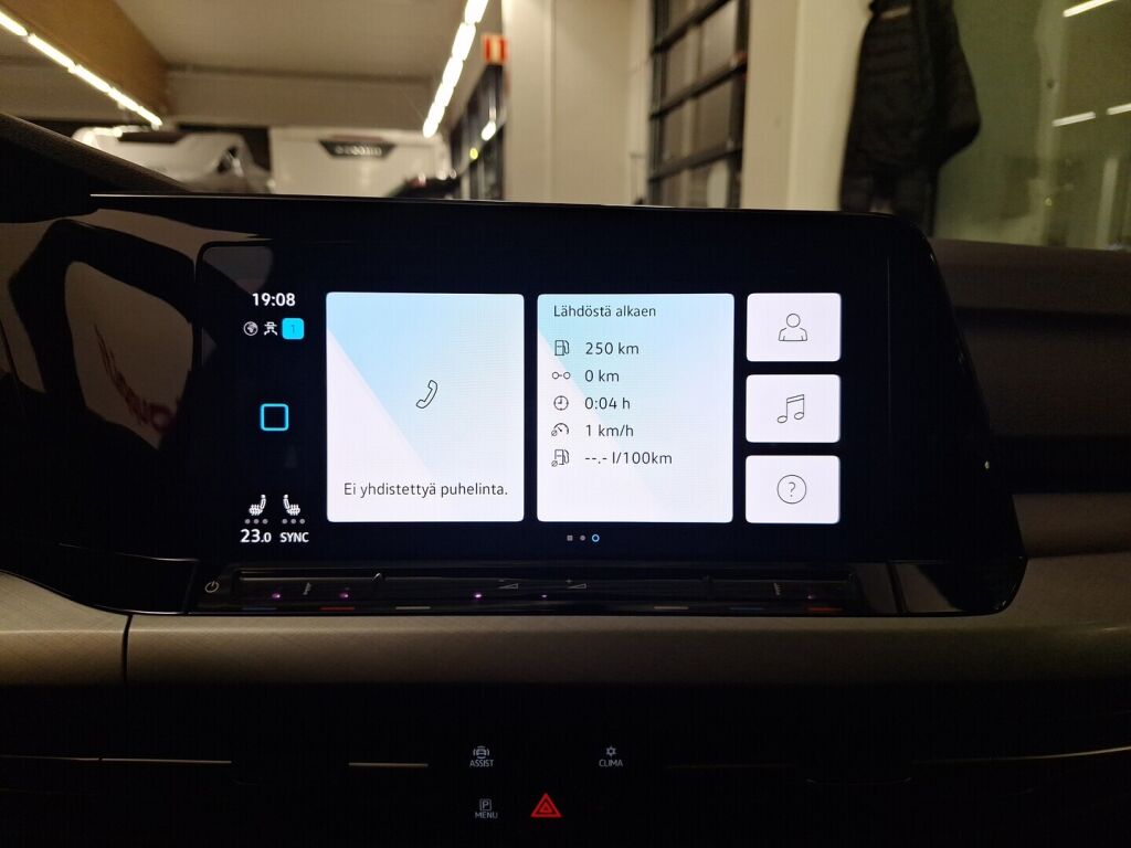 Volkswagen Golf 2023 Harmaa