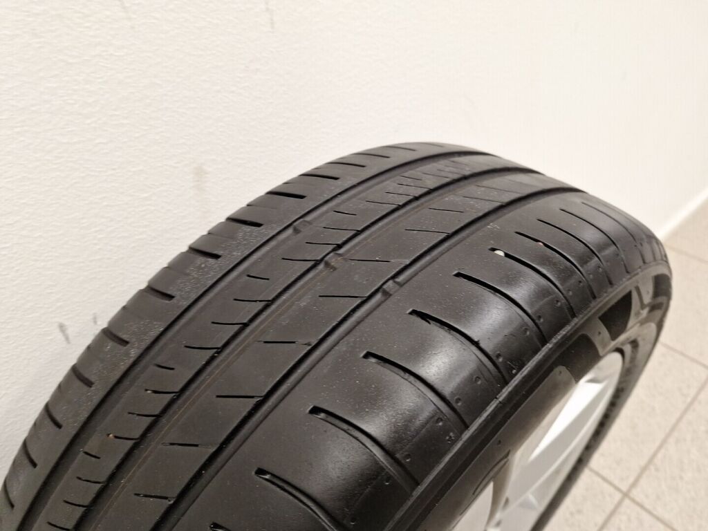 Volkswagen Golf 2023 Harmaa