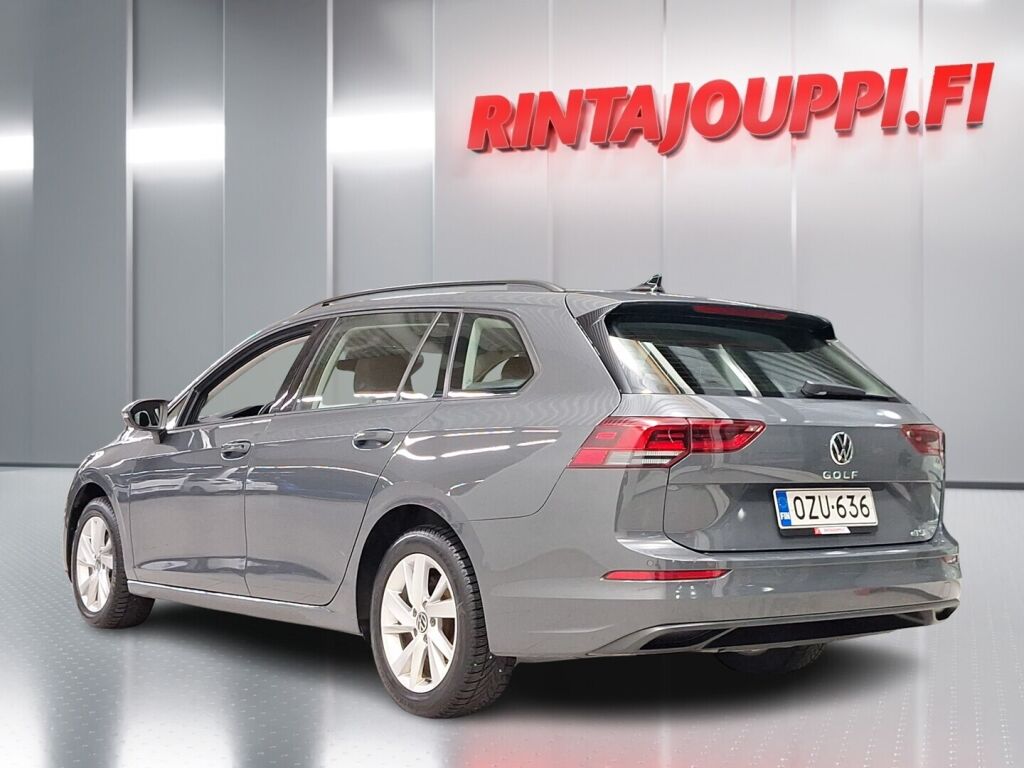 Volkswagen Golf 2023 Harmaa