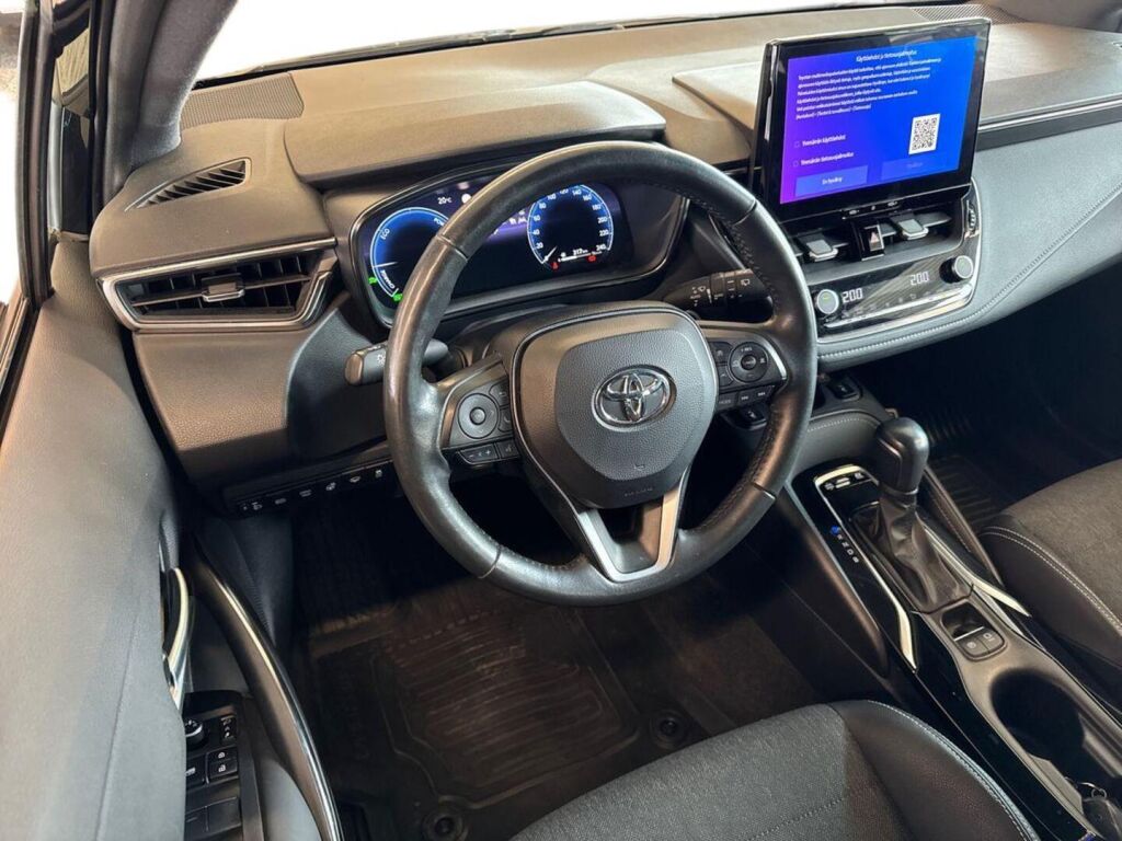 Toyota Corolla 2023 Musta