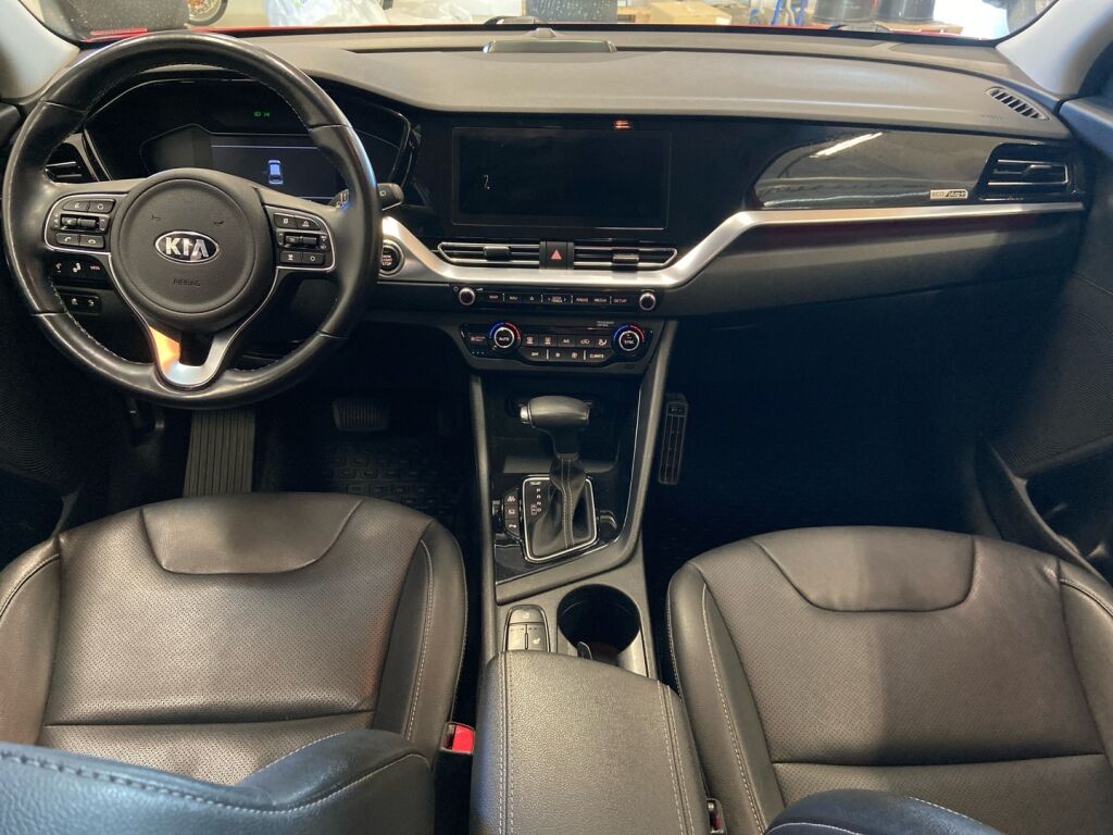 Kia NIRO 2020 Punainen