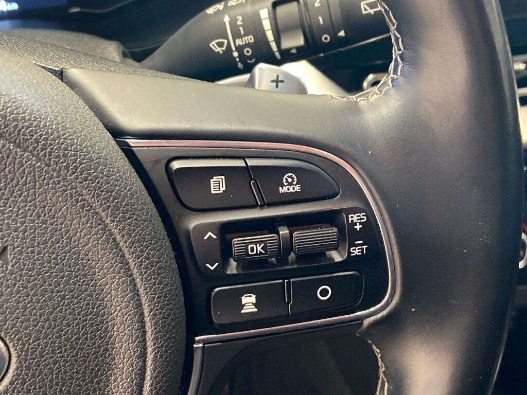 Kia NIRO 2020 Punainen