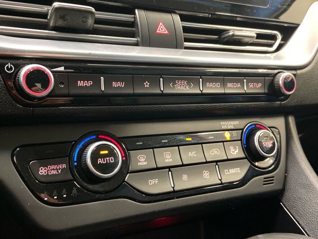 Kia NIRO 2020 Punainen