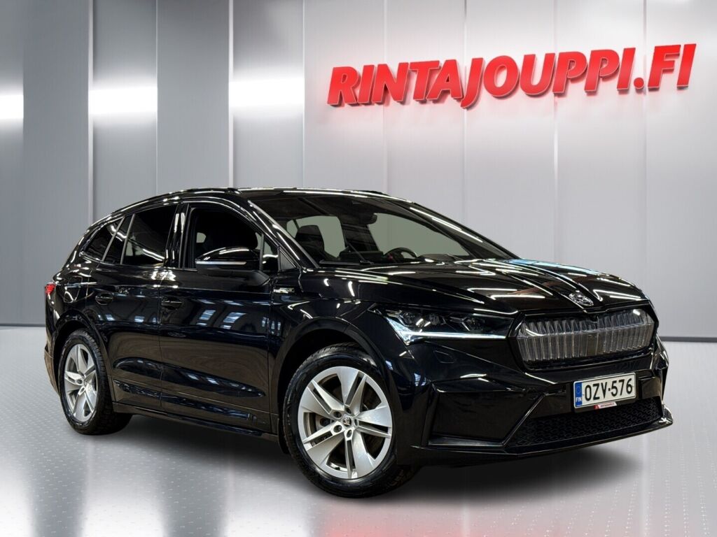 Skoda Enyaq 2023 Musta