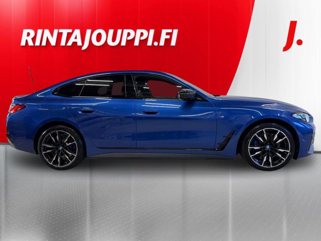 BMW i4 2024 Sininen
