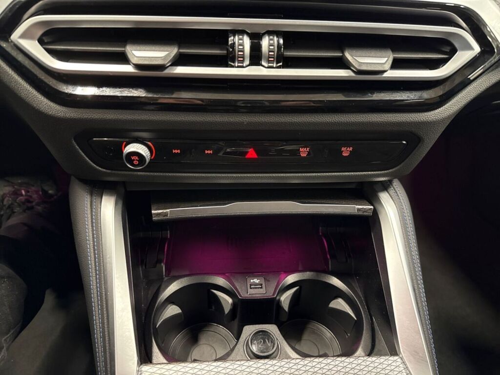 BMW i4 2024 Sininen