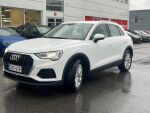 Audi Q3 2023 Valkoinen