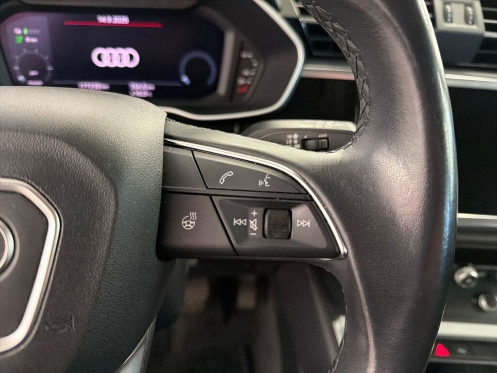 Audi Q3 2023 Valkoinen