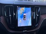 Volvo XC60 2024 Musta