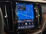 Volvo XC60 2024 Musta
