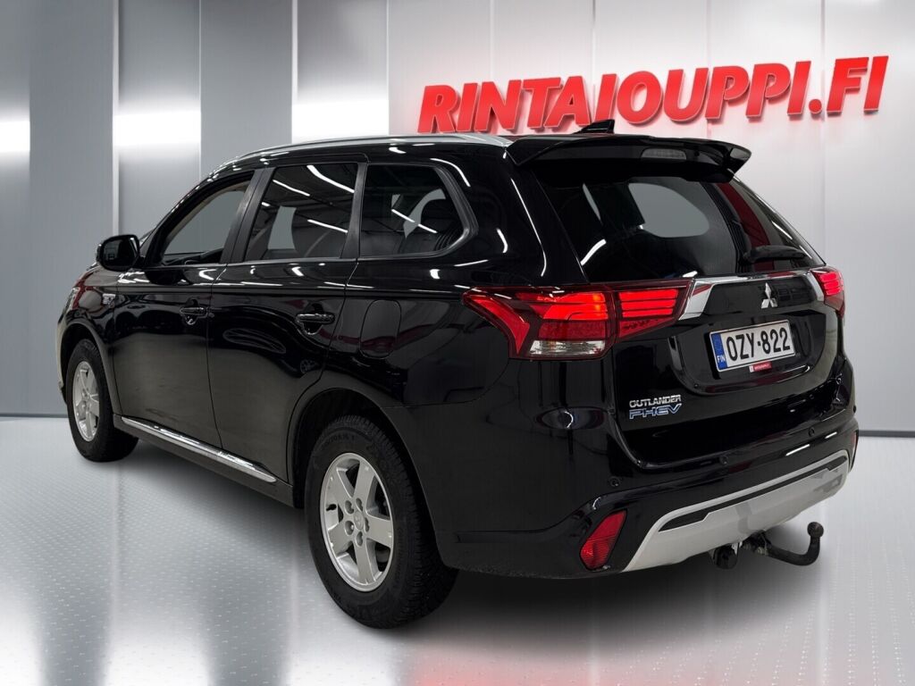 Mitsubishi Outlander PHEV 2019 Musta