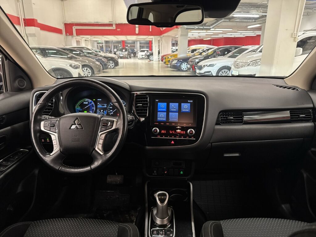 Mitsubishi Outlander PHEV 2019 Musta
