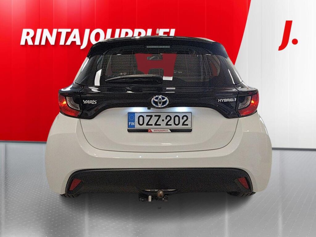 Toyota Yaris 2023 Valkoinen