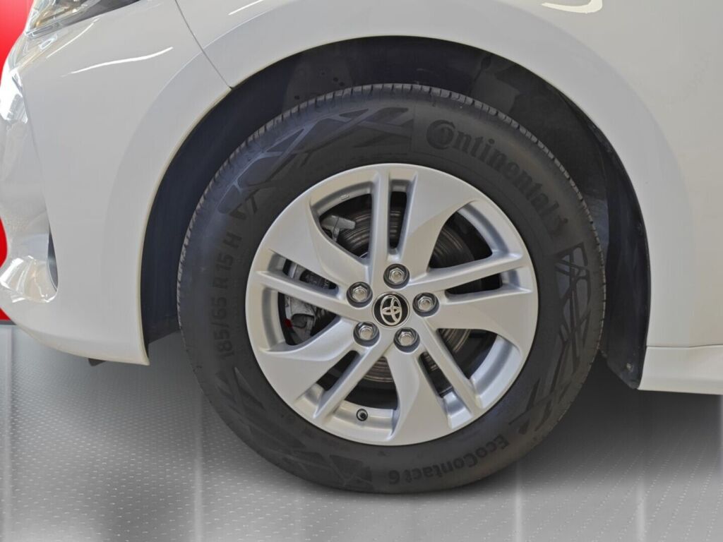 Toyota Yaris 2023 Valkoinen