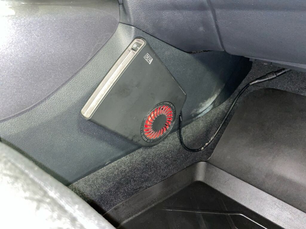 Nissan Juke 2023 Musta