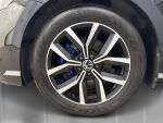Volkswagen Passat 2023 Musta