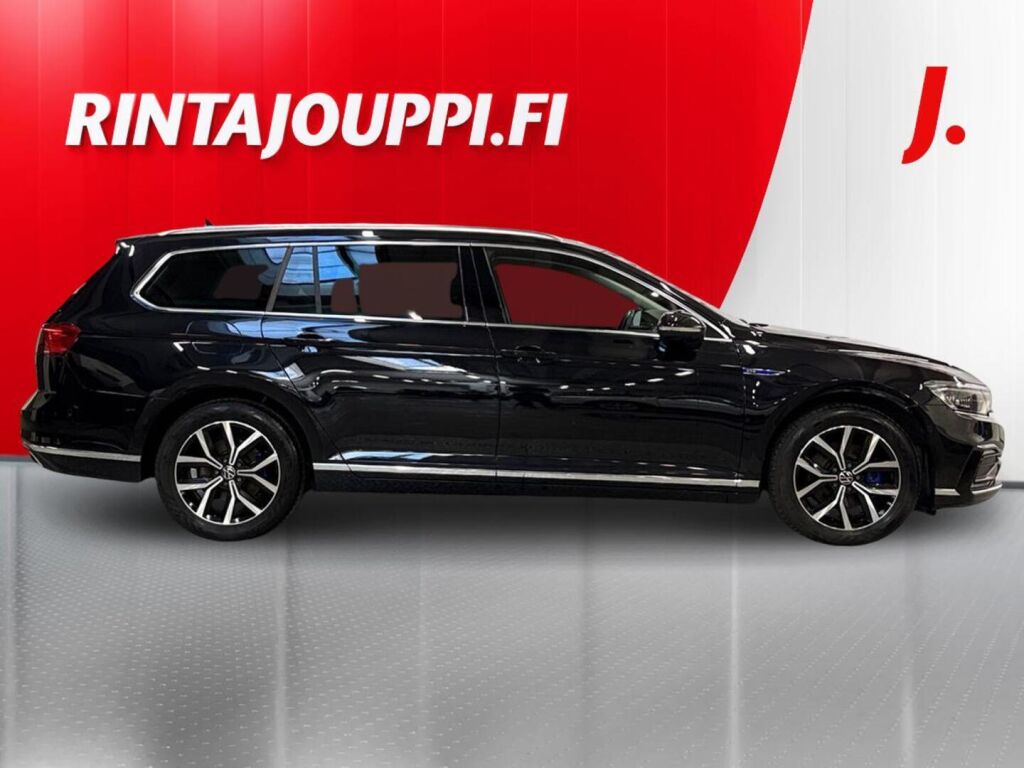 Volkswagen Passat 2023, bild 7/33