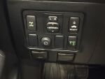 Toyota Hilux 2015 Punainen
