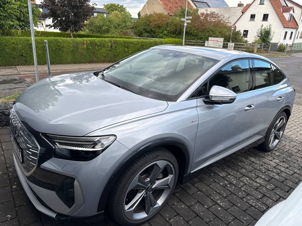Audi Q4 e-tron 2022 