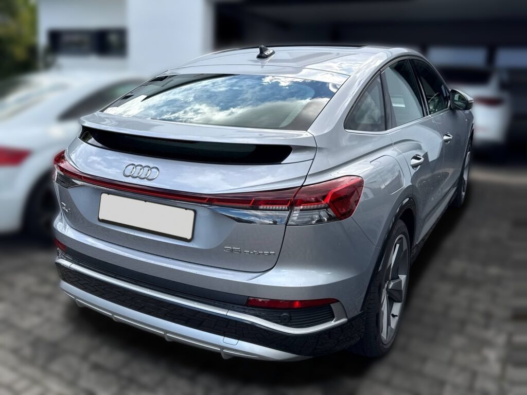 Audi Q4 e-tron 2022 