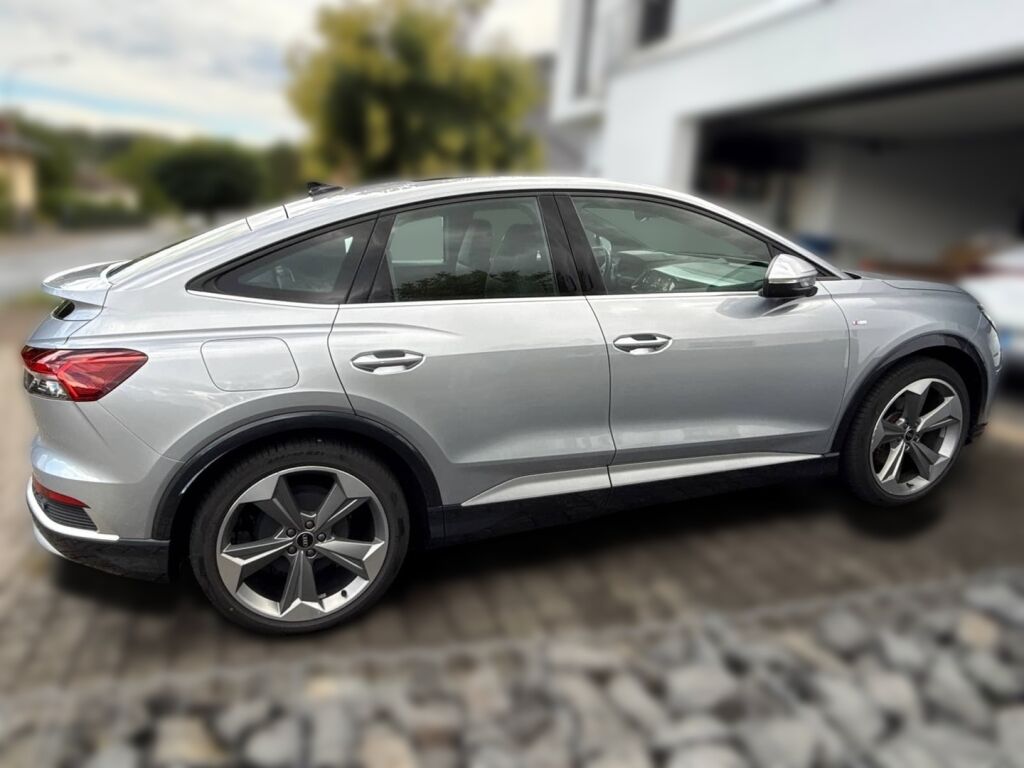 Audi Q4 e-tron 2022 