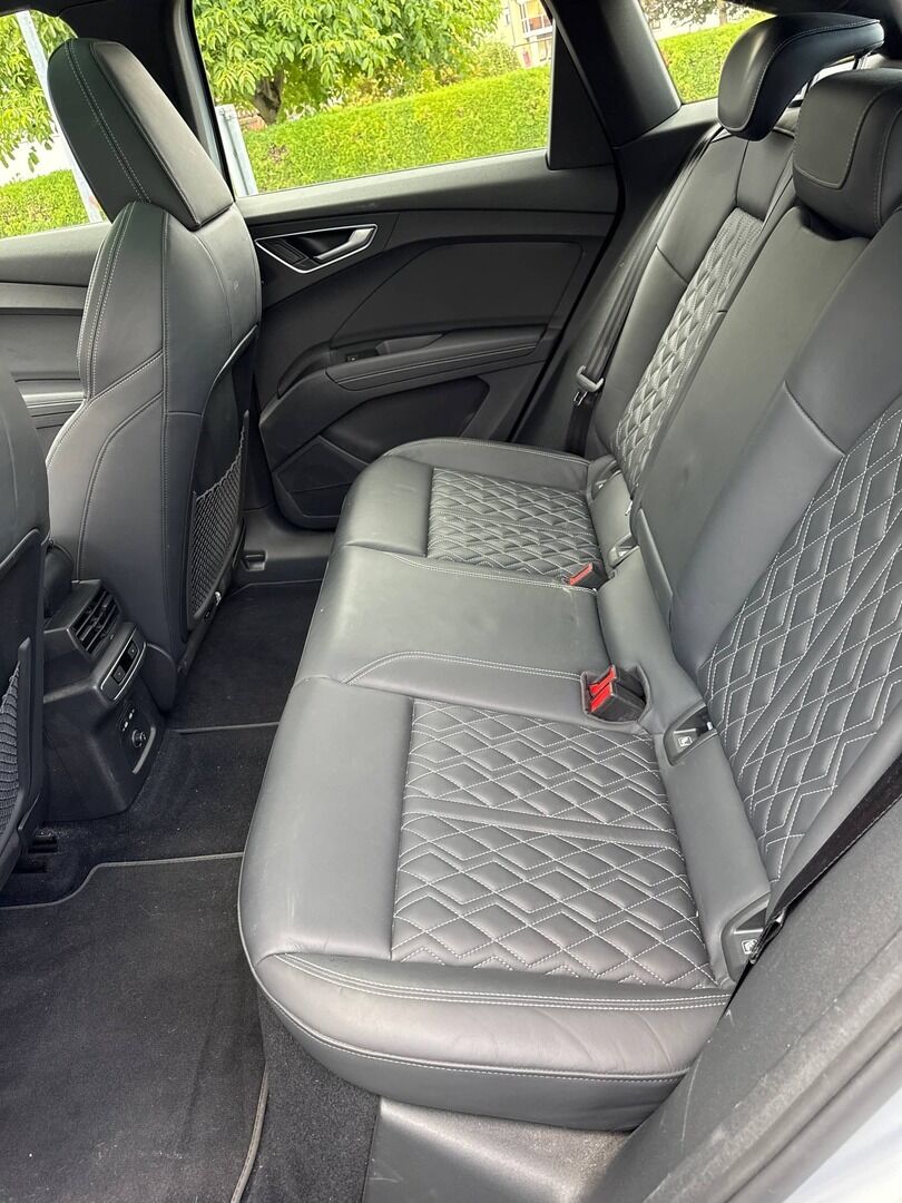 Audi Q4 e-tron 2022 