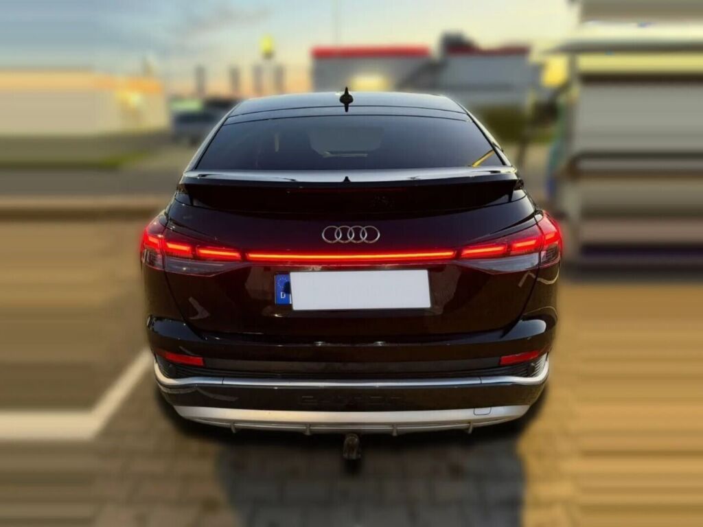 Audi Q4 e-tron 2022 