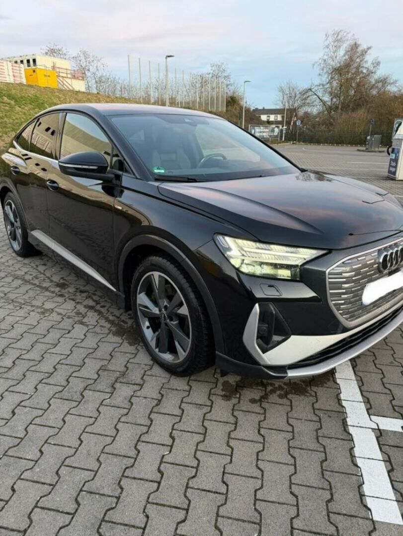Audi Q4 e-tron 2022 