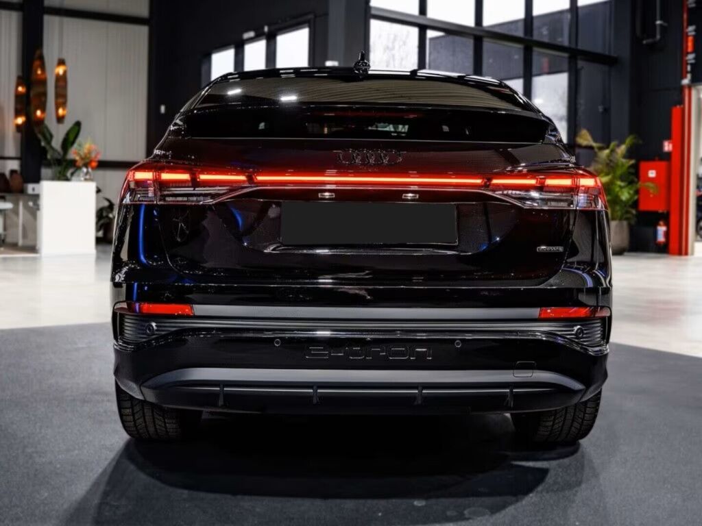 Audi Q4 e-tron 2025 