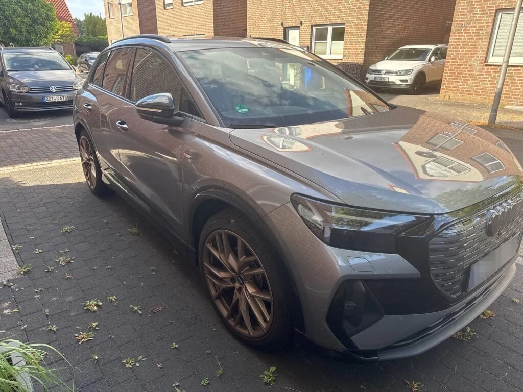 Audi Q4 e-tron 2022 