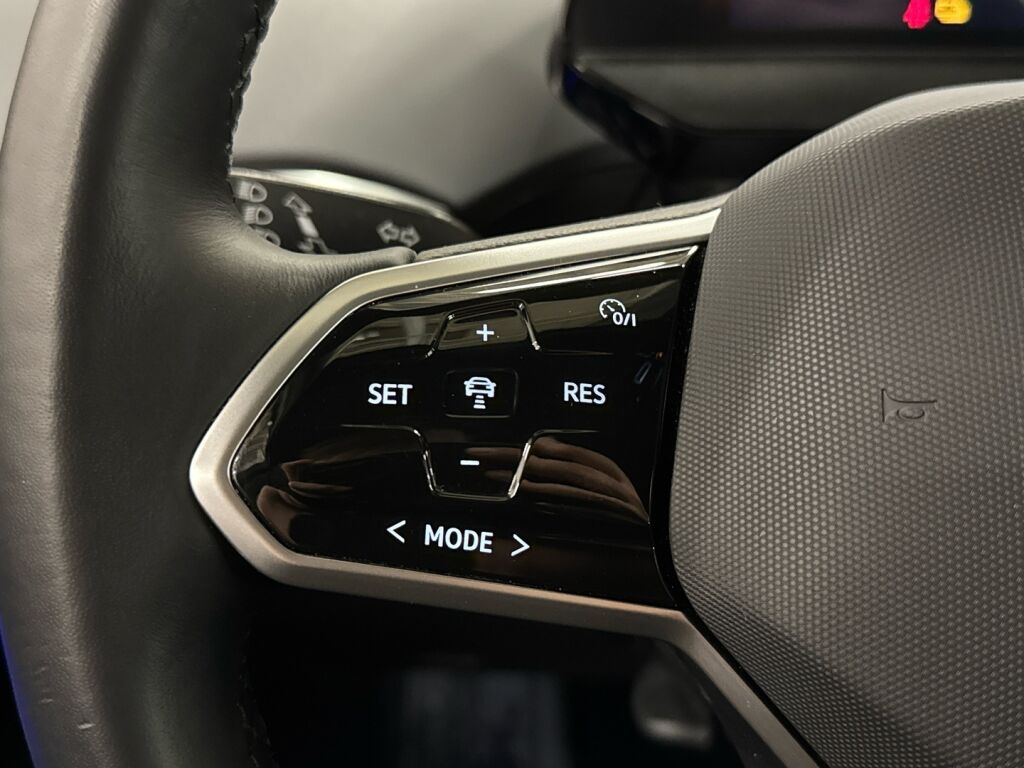 Volkswagen ID.4 2023 9