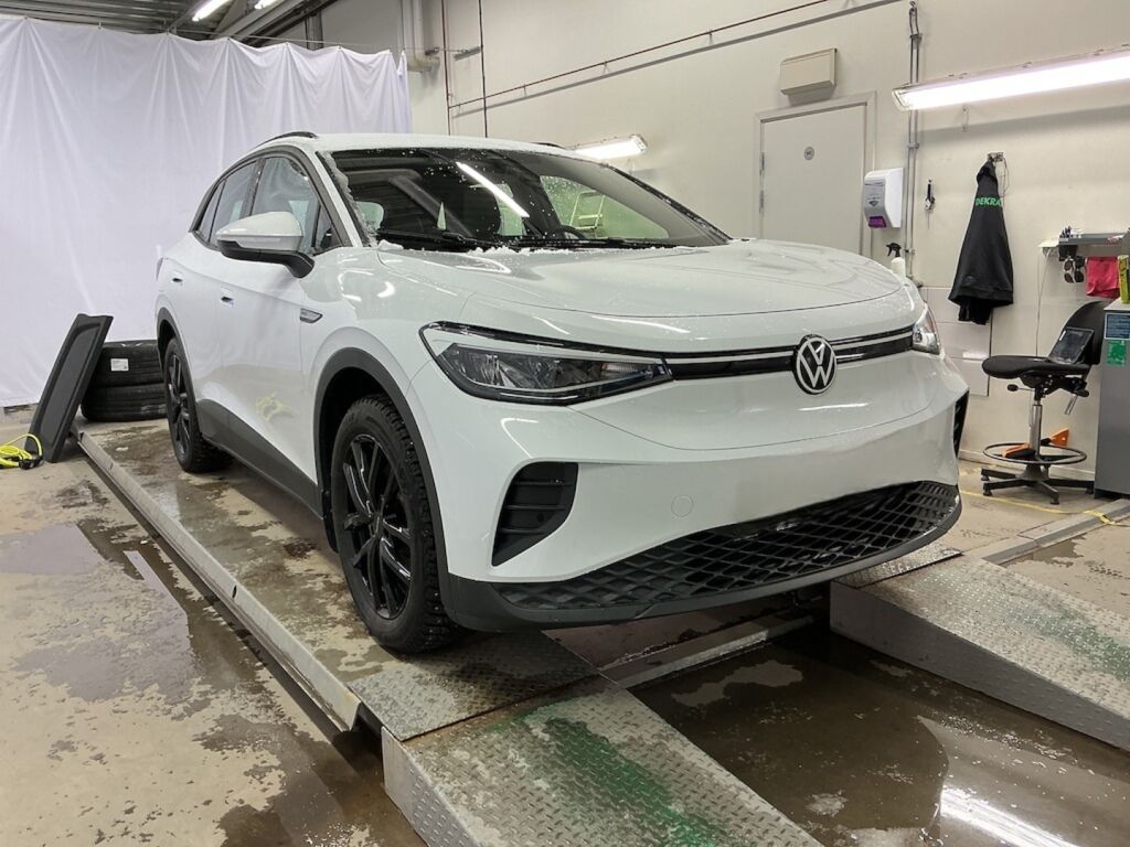 Volkswagen ID.4 2023 9