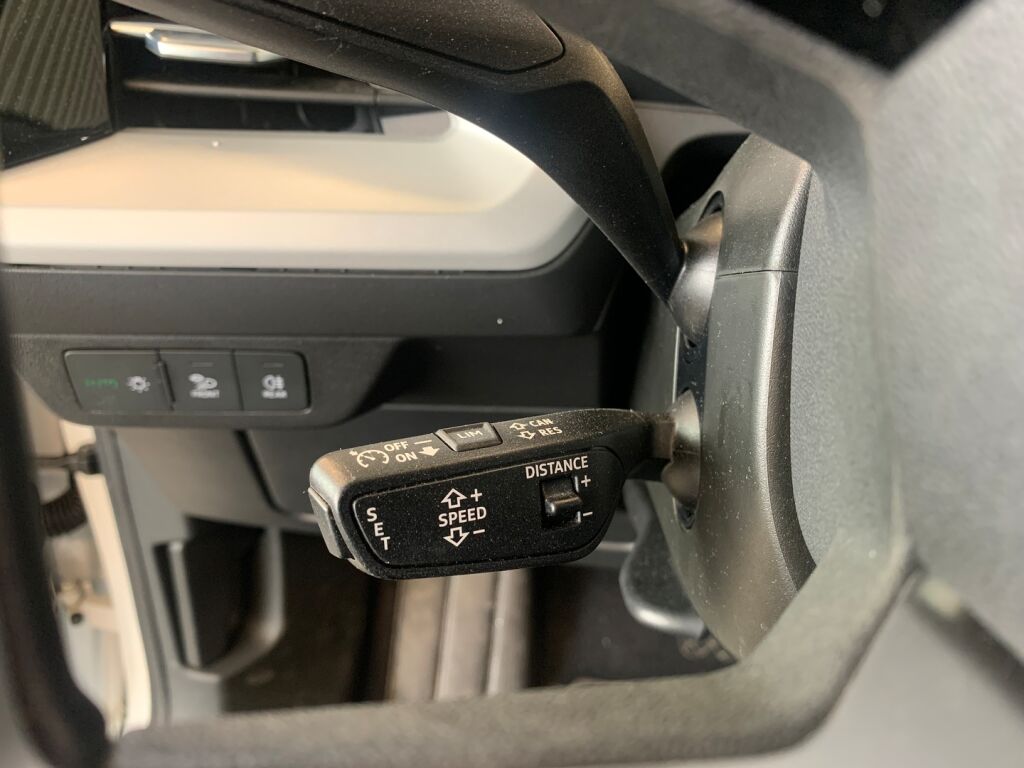 Audi Q4 e-tron 2023 