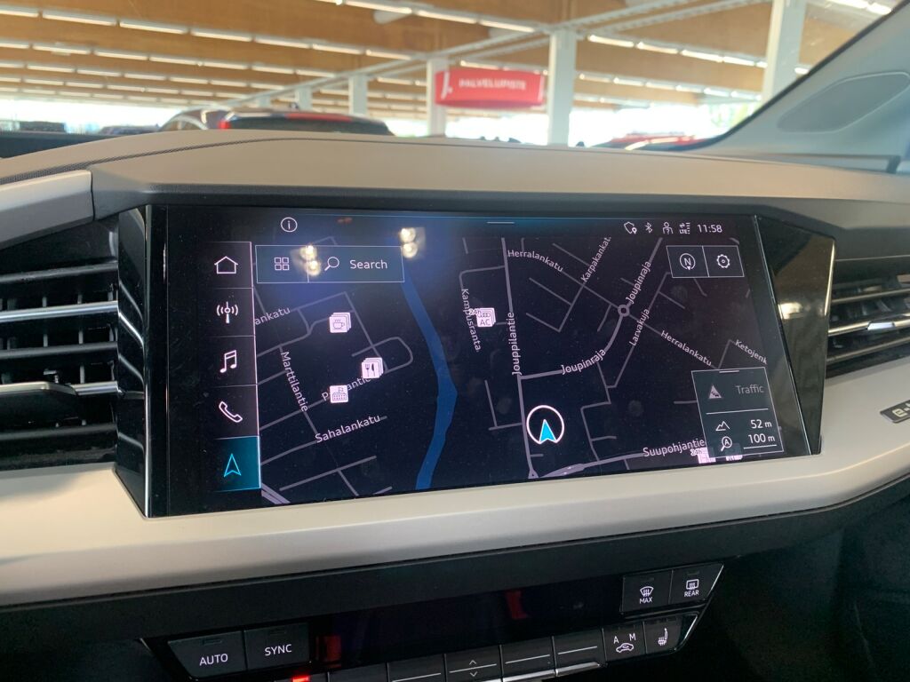 Audi Q4 e-tron 2023 
