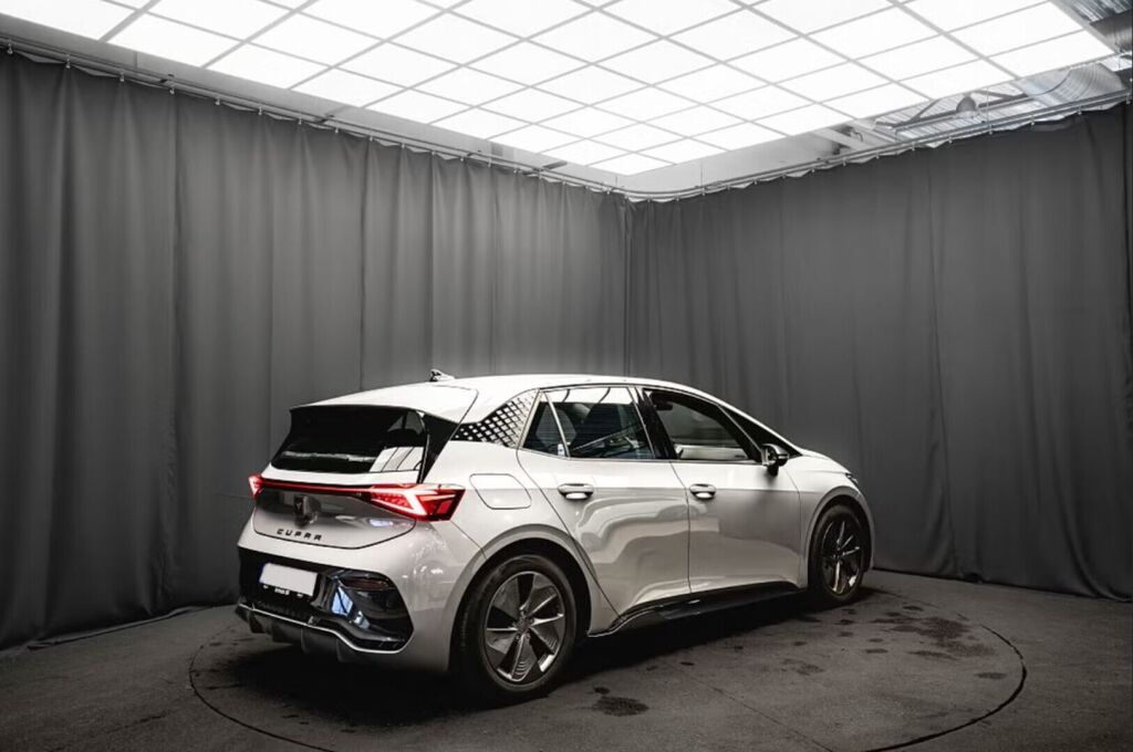 Cupra Born 2023 